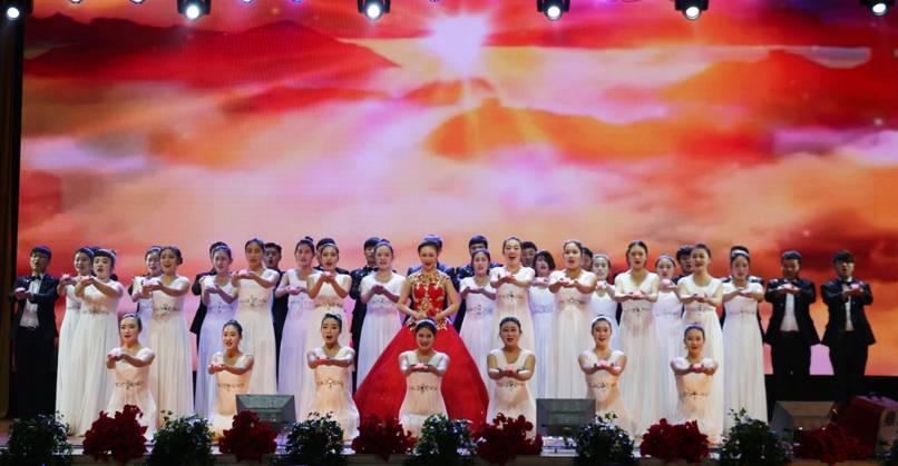 说明: H:\15年新年音乐会\15年音乐会照片\IMG_3956.JPG